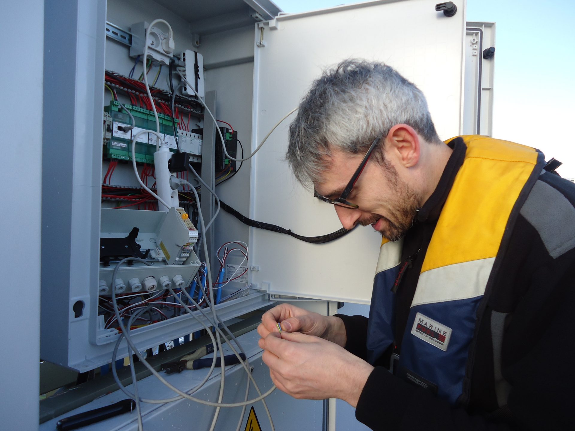 Vibration monitoring on water turbines HydroQuest